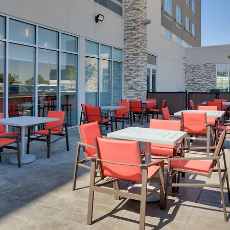 Holiday Inn Express & Suites - Dallas Nw Hwy - Love Field By Ihg-3